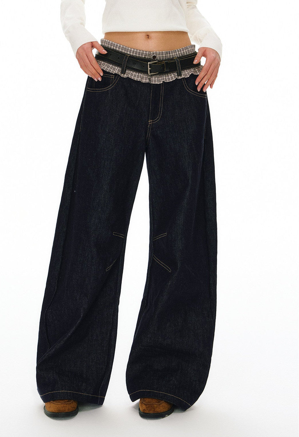 Oversized Wide-Leg Contrast Stitch Jeans